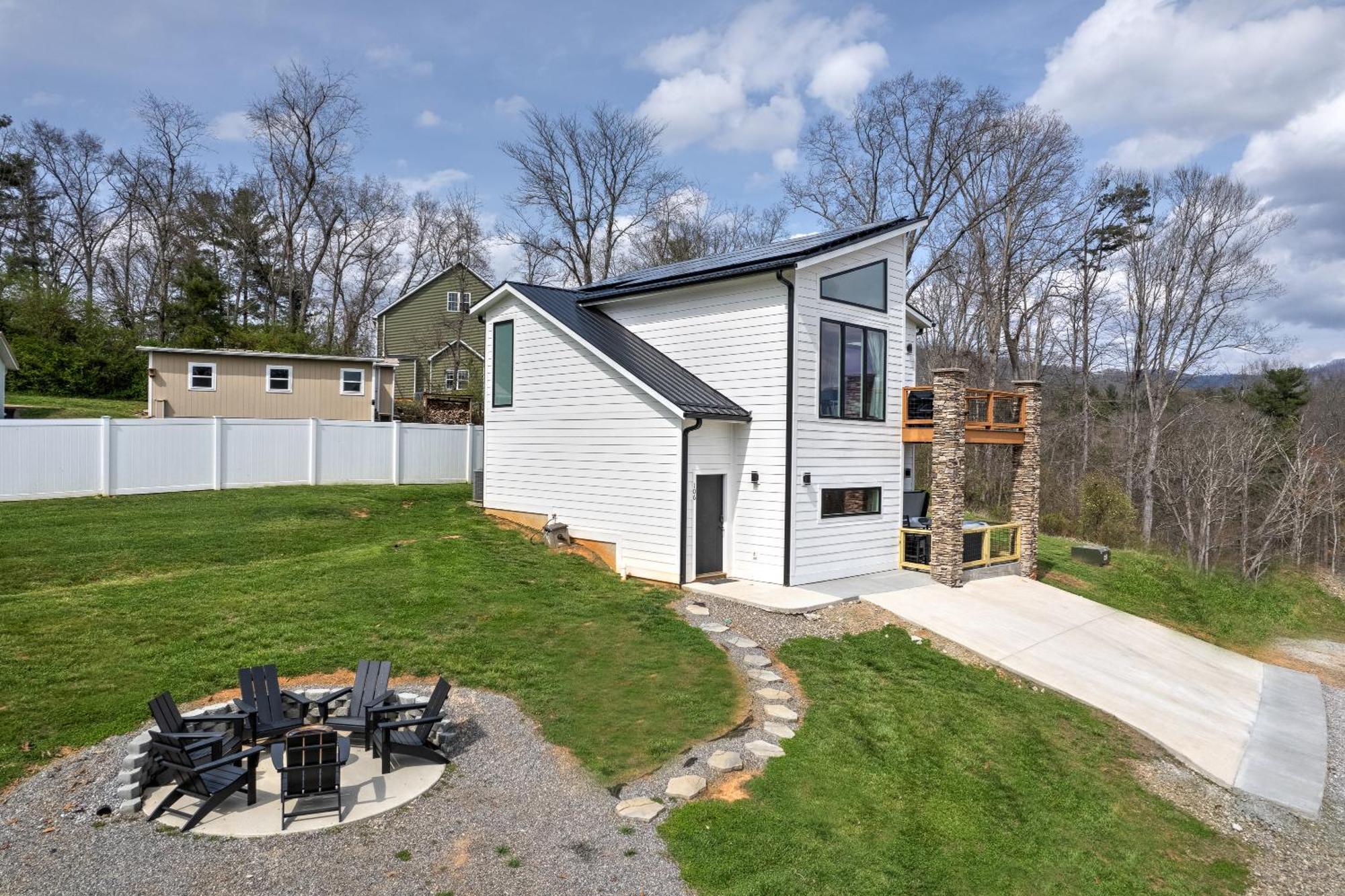 Mon Tresor, Modern Mountain Views With Deck Villa Weaverville Exteriör bild